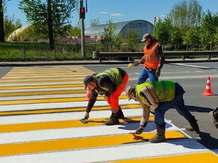 В Ярославской области наносят новую разметку