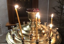 Согласно решению Архиерейского Собора РПЦ, ежегодно 9 мая (26 апреля по старому стилю) совершается особое поминовение ушедших из жизни воинов, отдавших свои жизни за веру, страну и народ, а также всех жертв Великой Отечественной войны