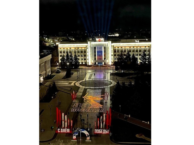 В Вологде зажгли 3500 свечей, чтобы почтить память героев Великой Отечественной войны