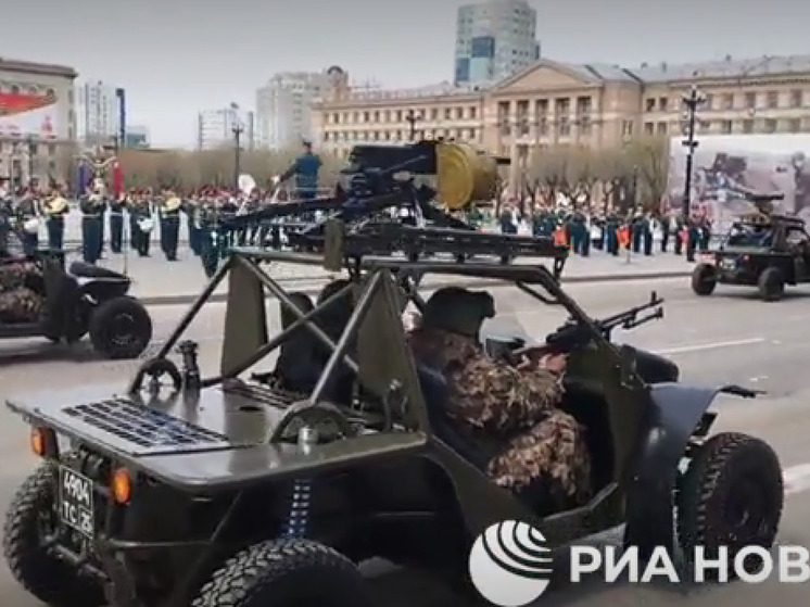 Впервые на параде Победы хабаровчане увидели вооружение «Торнадо-С»