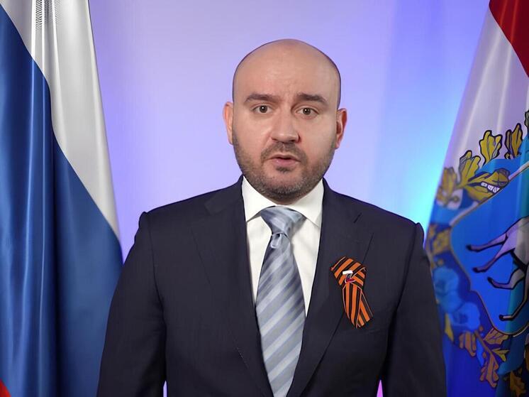 Губернатор Самарской области Вячеслав Федорищев поздравил жителей с Днем Победы