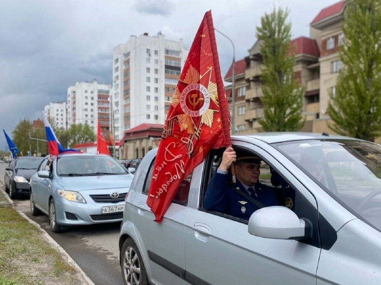 В Ярославле сотрудники УИС провели автопробег в честь Дня Победы