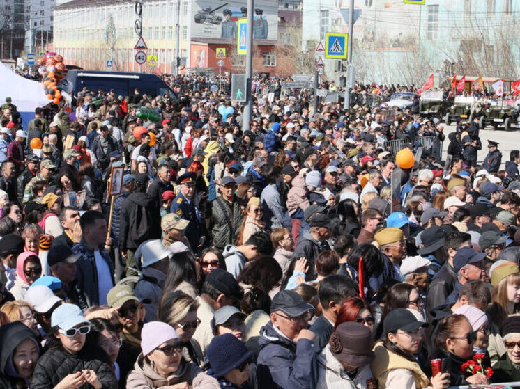 В Якутске прошёл торжественный митинг, посвящённый 80-летию Победы в Великой Отечественной войне