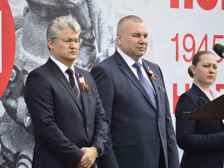 В Новокузнецке  торжественно отметил 80-ю годовщину Победы в Великой Отечественной войне