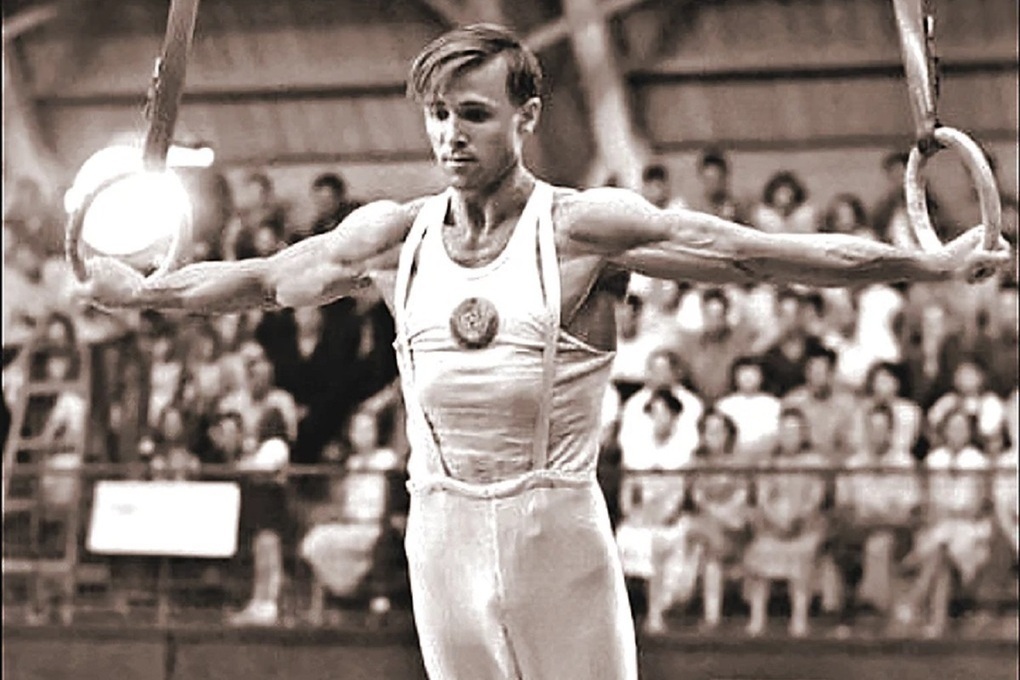 История жизни и побед «железного» олимпийского чемпиона Виктора Чукарина.