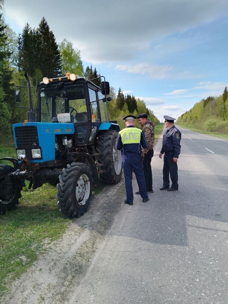 В Чувашии продолжаются рейды по проверке сельхозтехники