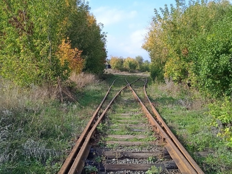 Первый за десять лет поезд отправился с железнодорожного вокзала Донецка