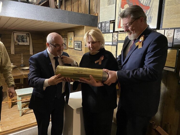 В музей истории Обнинска передали капсулу Победы