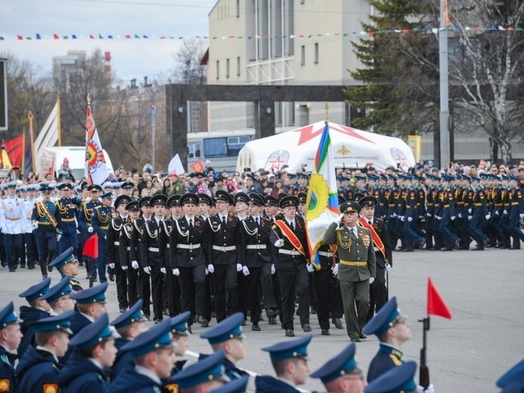 В Петрозаводске состоялся Парад в честь Дня Великой Победы