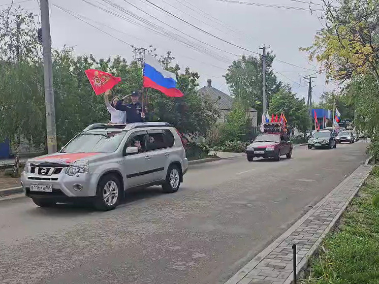 Автопробег в честь Дня Победы прошел в Геническе