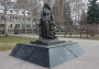 В городе Городце Нижегородской области, на площади Пролетарской, стоит памятник сельской учительнице Матрене Вольской