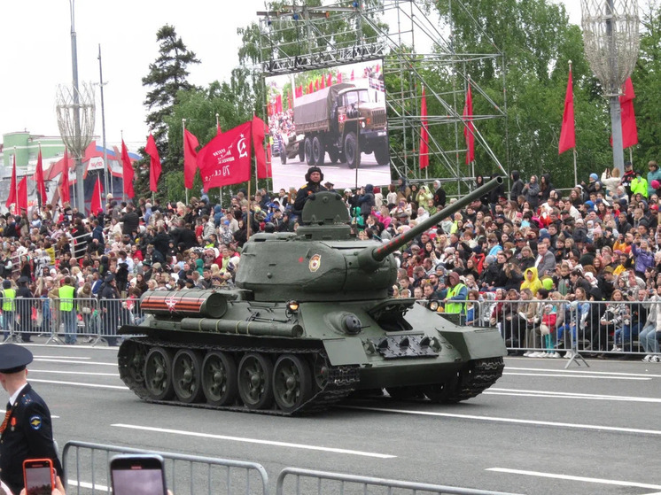 В этом году 9 мая самарцы праздновали 80-ю годовщину Дня Победы
