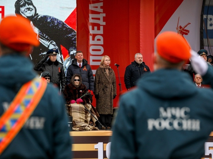 Врио главы НАО поздравила жителей округа с Днём Победы