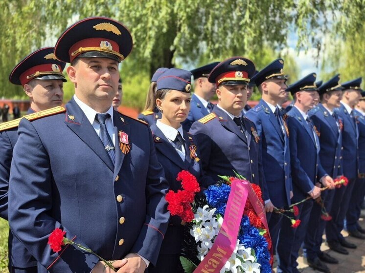 Хранители Закона Чтят Подвиг: Следователи Тамбовщины на Торжествах в Честь 80-летия Великой Победы