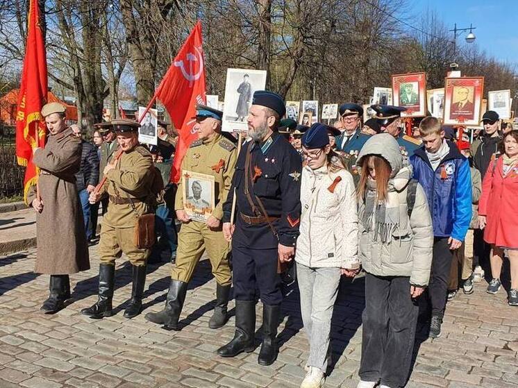 «Бессмертный полк» объединил в Ленобласти 245 тысяч человек