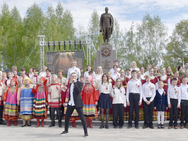 Митинг в честь Дня Победы в Новомичуринске завершился песней «Я русский»