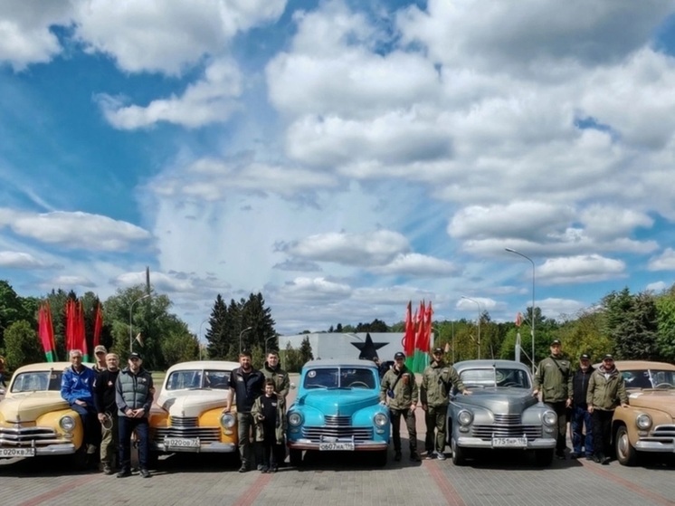 Участинки медиаэкспедиции "Победа в наших сердцах" поздравили всех с Днем Победы
