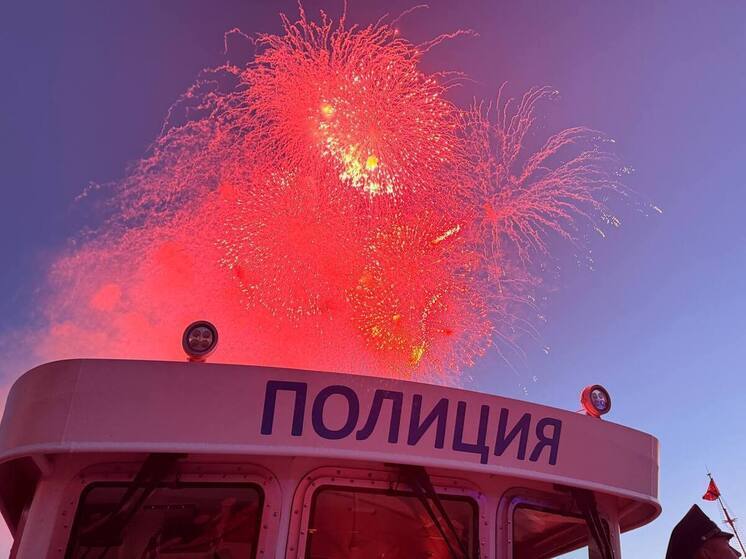 Транспортная полиция Петербурга не обнаружила нарушений в День Победы