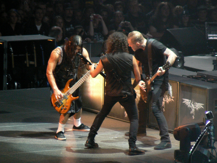Концерт группы Metallica в Вирджинии спровоцировал небольшое землетрясение - СМИ