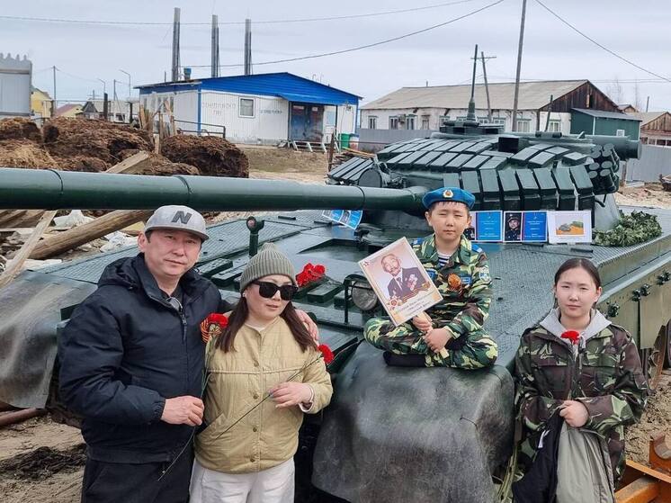 В Верхневилюйском улусе появился уникальный памятный объект — макет танка «Алёша»