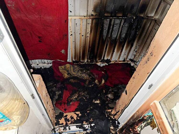 В Мариуполе при пожаре едва не погиб пенсионер