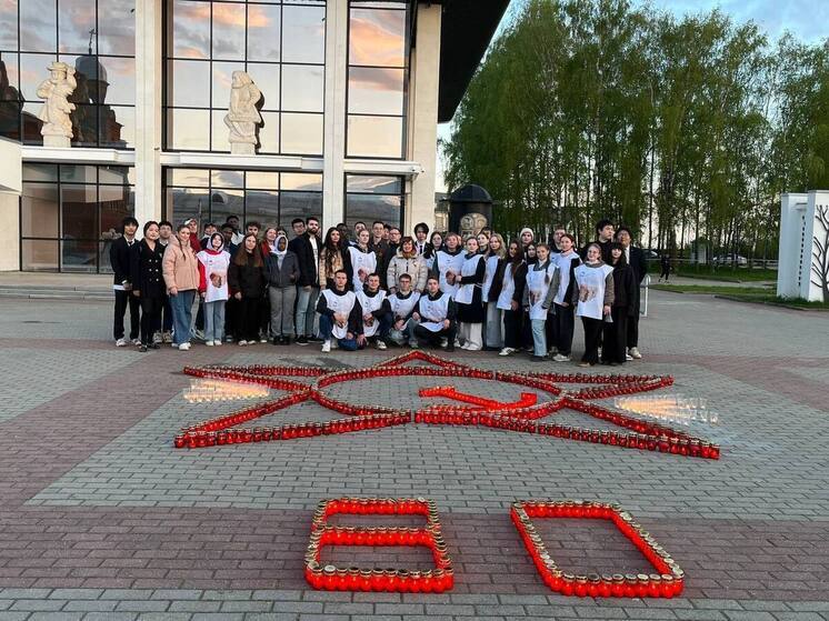 Волонтеры Победы зажгли "Огненную картину войны" во Владимире