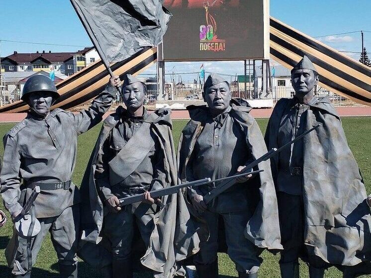 Якутяне воссоздали живой памятник в честь героических защитников Ленинграда