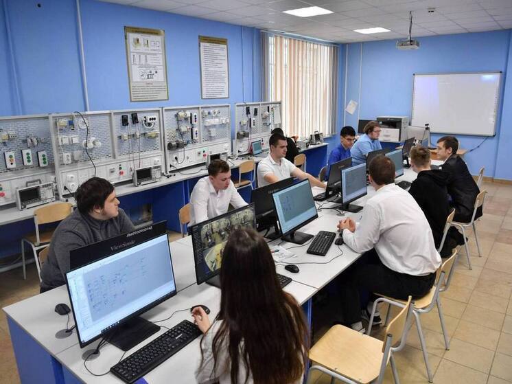 Саратовские колледжи обновят по нацпроекту президента РФ