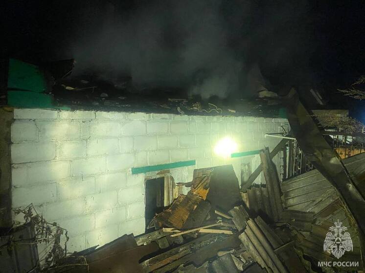 Во время пожара в Новоорском районе погибла женщина