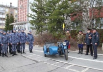 В дни празднования 80-летнего юбилея Победы в Великой Отечественной войне 1941-1945 годов в Центре профессиональной подготовки УМВД России по Архангельской области состоялось необычное мероприятие – выставка отреставрированной ретро-техники