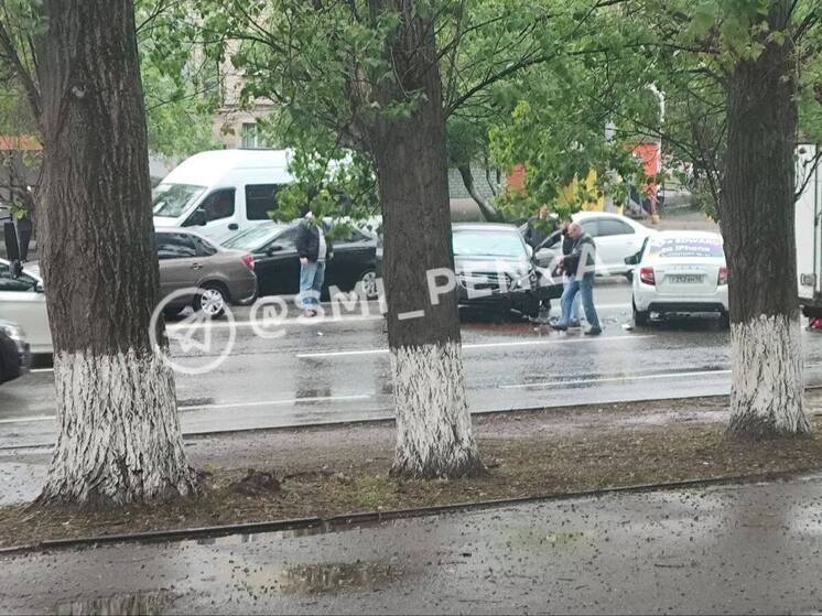 ДТП с участием трех машин произошло в Пензе