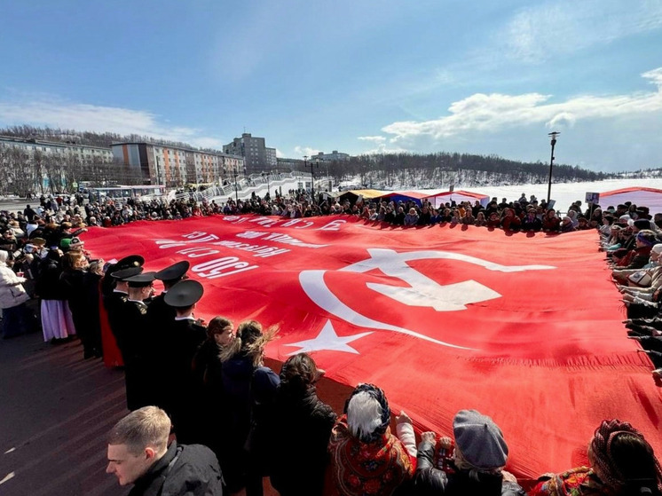 В Мурманске отметили День Победы фестивалем «Единая дорога на Берлин»