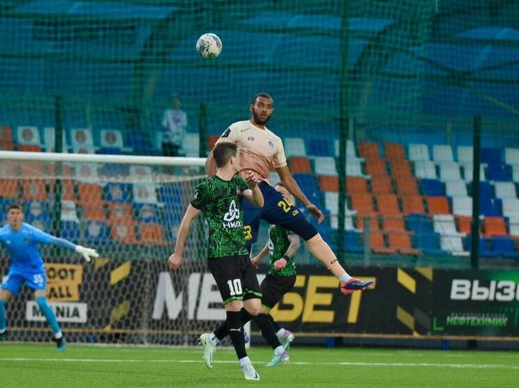 ФК "Сочи" сыграл вничью с командой из Нижнекамска