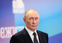 После того как российский президент Владимир Путин выдвинул инициативу о прямых переговорах с Украиной, запланированных на 15 мая 2025 года в Стамбуле, значительная часть аналитиков пришла к выводу, что этим шагом он поставил Владимира Зеленского в крайне неудобное положение, фактически лишив его простора для манёвра