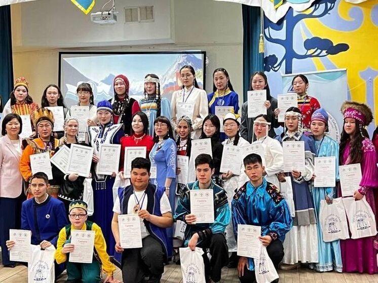 Гимназистов из Хакасии признали лучшими знатоками родного языка