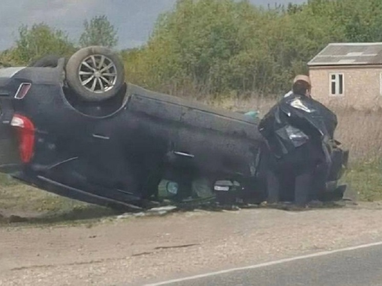 В Пронске автомобиль опрокинулся на крышу в результате ДТП