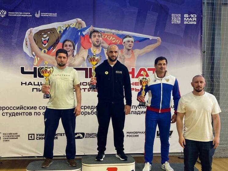 Дагестанские борцы завоевали медали на чемпионате России среди студентов