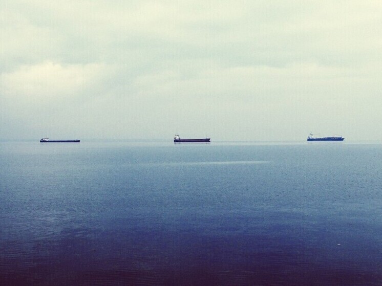 Великобритания ввела санкции против танкера из Владивостока