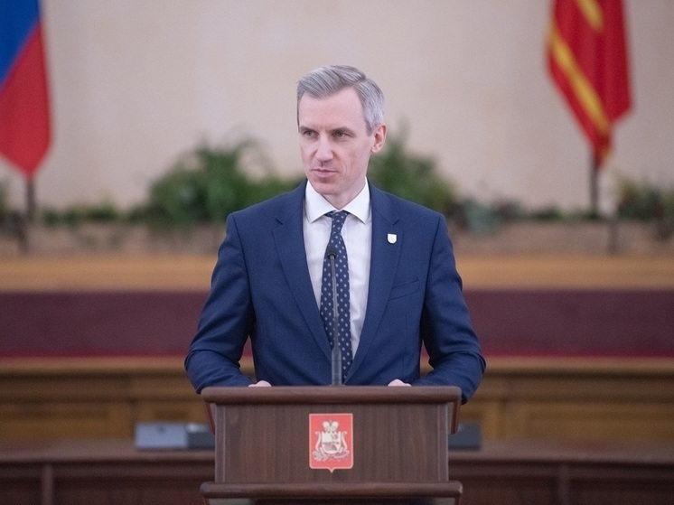 Губернатор Смоленской области поздравил с Днём рождения Министра внутренних дел РФ