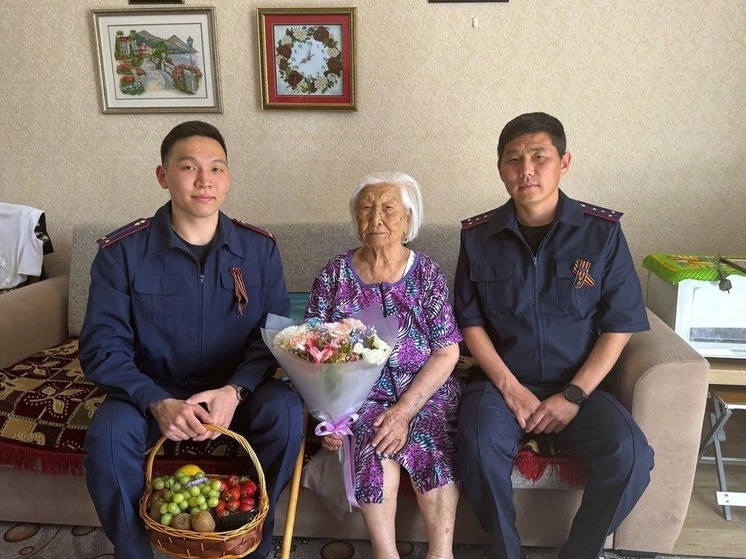 В Калмыкии поздравили тружеников тыла