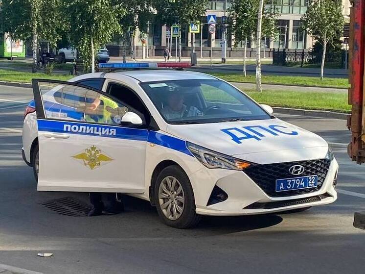 Прокуратура поставила на контроль произошедшее на Алтае ДТП с тремя погибшими