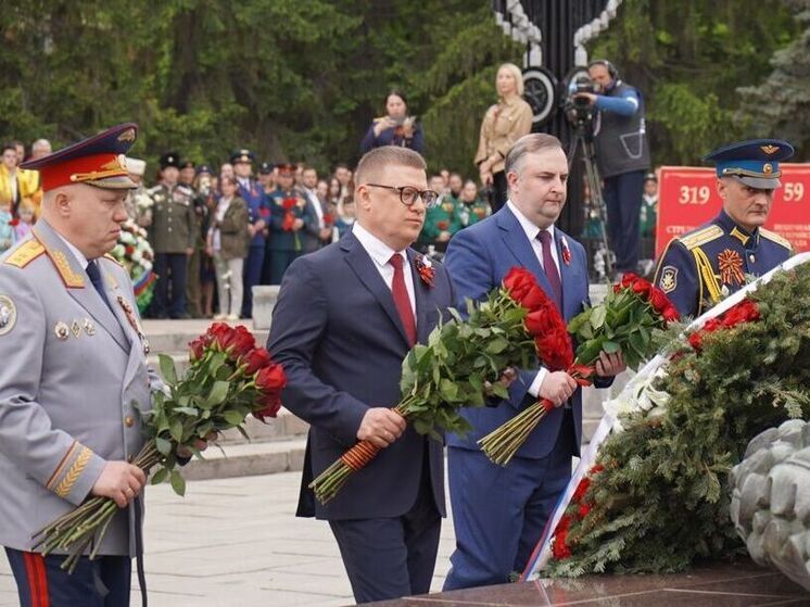 «Единая Россия» почтила память героев в День Великой Победы