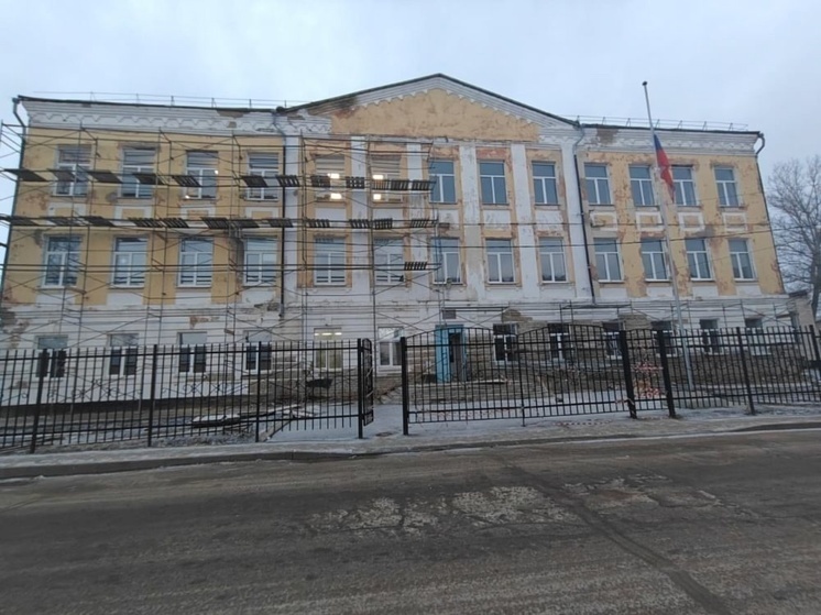 В Ливенском районе на капремонт Сахзаводской школы добавили денег