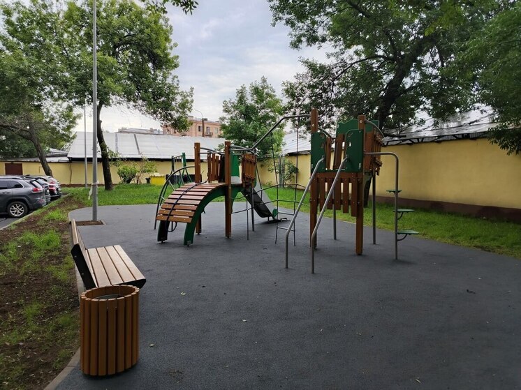 Прокуратура в Петербурге добилась компенсации ребенку, пострадавшему на площадке