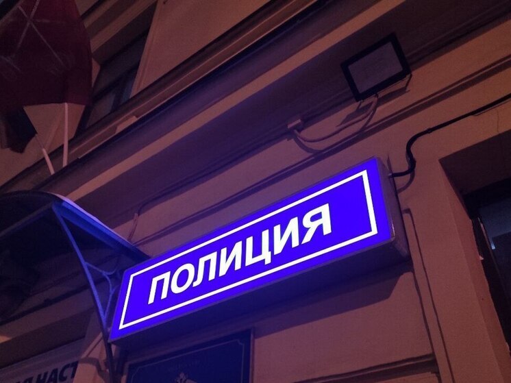 В Буграх мужчина подозревается в домогательствах к 15-летней падчерице