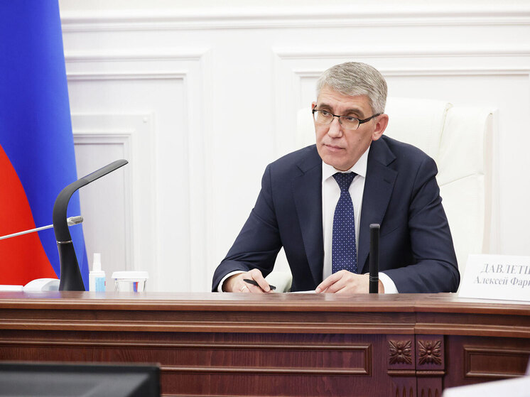 Миляев поздравил туляков с Международным днем медицинской сестры