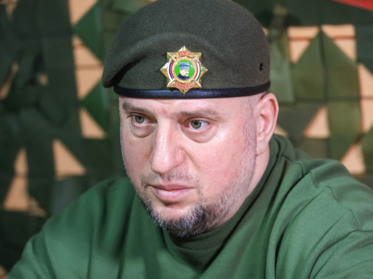 Замначальника Главного военно-политического управления ВС РФ, командир спецназа «Ахмат» генерал-лейтенант Апти Алаудинов в своем телеграм-канале призвал население Российской Федерации не делиться на национальности