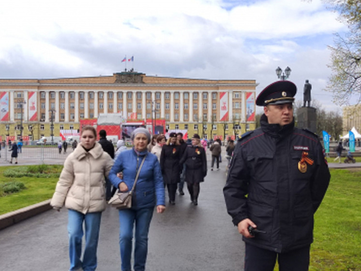 Новгородские полицейские в майские праздники несли службу в усиленном режиме