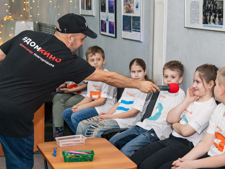 Омский НПЗ поддержал проект по обучению школьников мультипликации