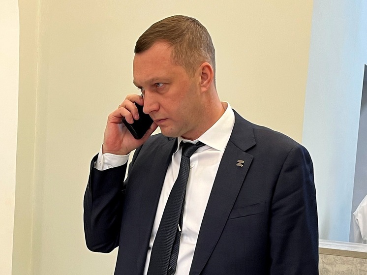 Саратовский губернатор потребовал усилить контроль за подрядчиками